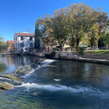 Studio Cosy Dans Le Centre-Ville Historique LʼIsle-sur-la-Sorgue Esterno foto